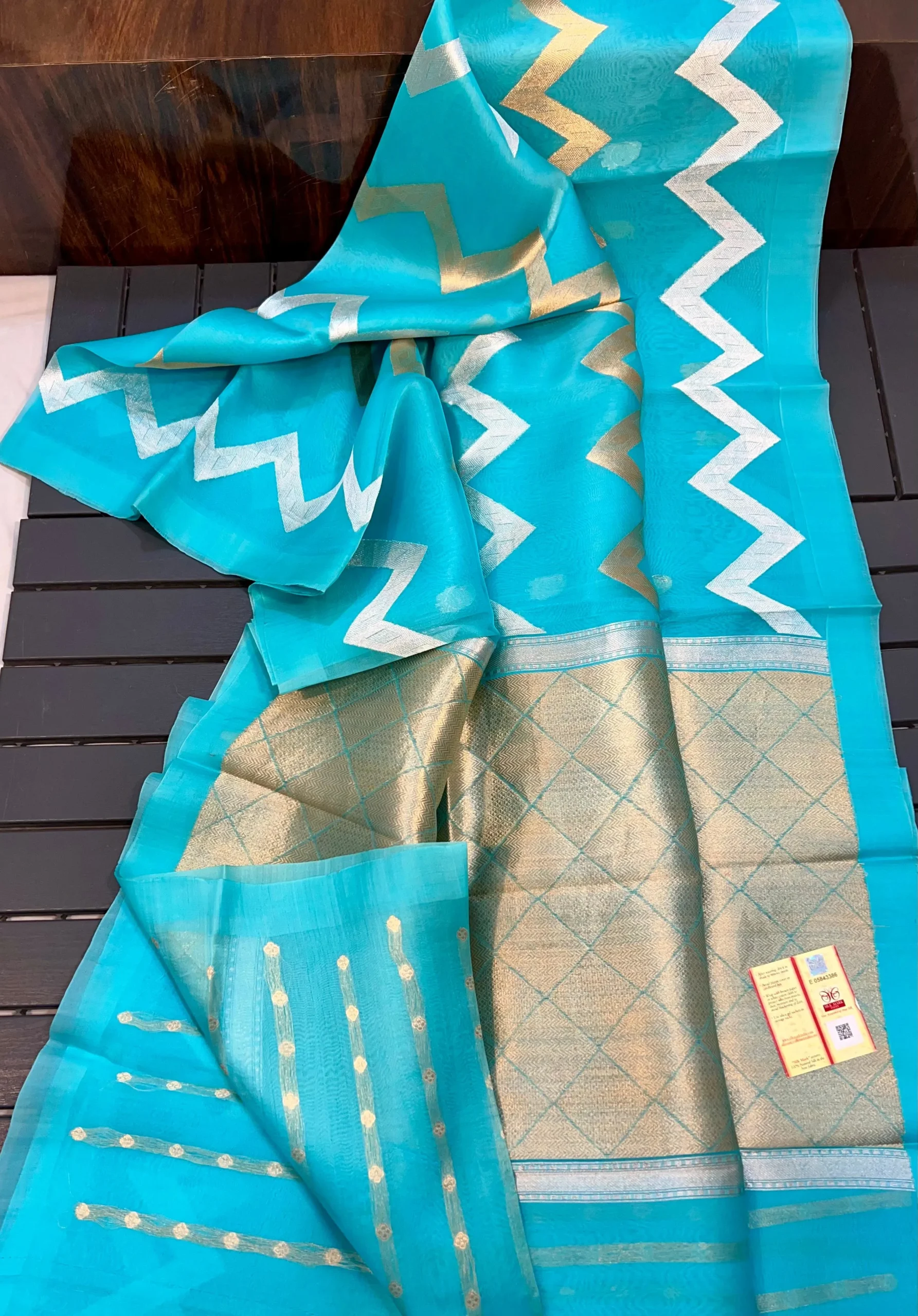 Banarasi Saree Detail